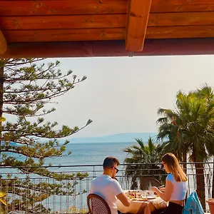 https://hotel-baia-delle-sirene-taormina.taorminaitalyhotels.com